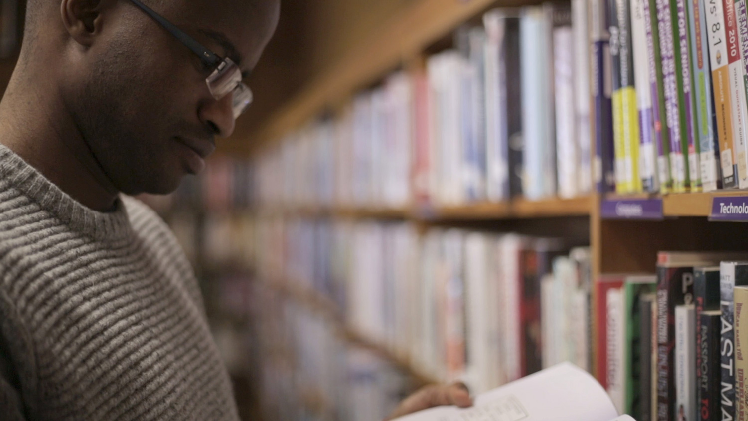 Bravo Nyamudoka using the community library